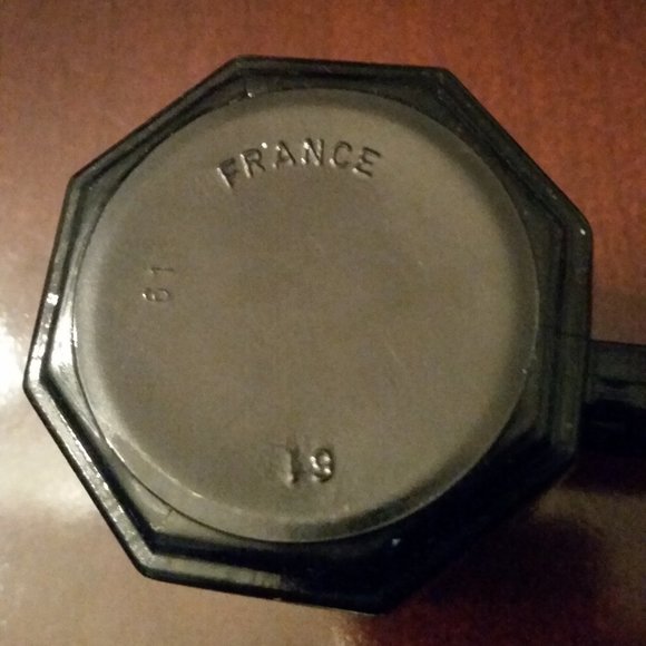 Vintage Arcoroc made in France black glass cup and saucer NWT - Picture 5 of 5